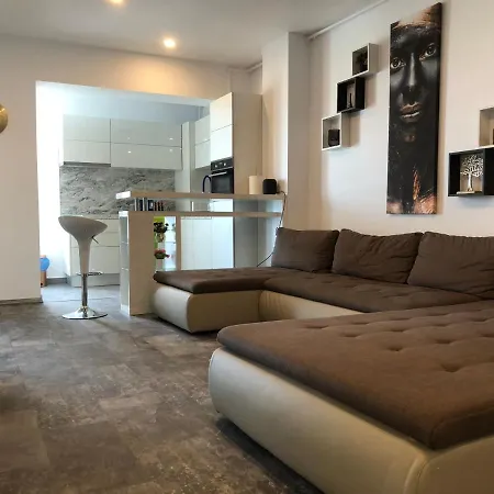 Апартаменты Luxury Westpark 2 View W6 Бухарест
