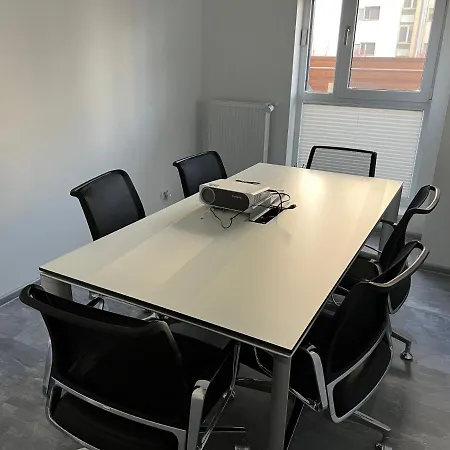 Luxury Westpark 2 View W6 Apartment *