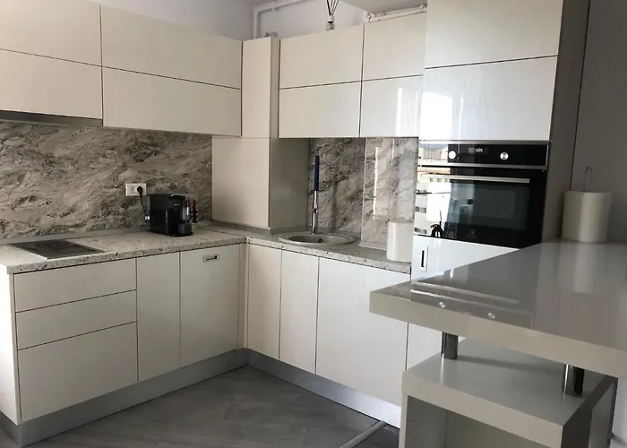 Luxury Westpark 2 View W6 Apartment Bucharest