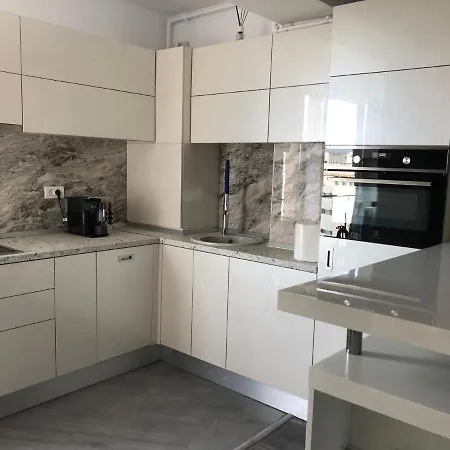 Luxury Westpark 2 View W6 아파트 부쿠레슈티